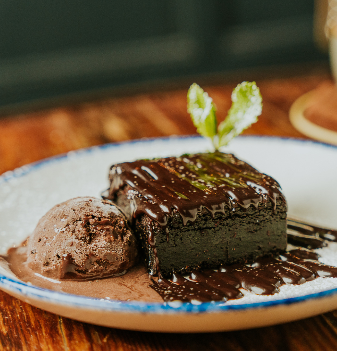 Dinner & Dining at Gamston Lock in Gamston